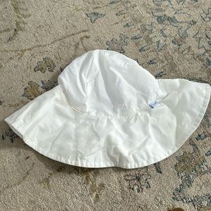 Toddler sun hat upf 50 with tie